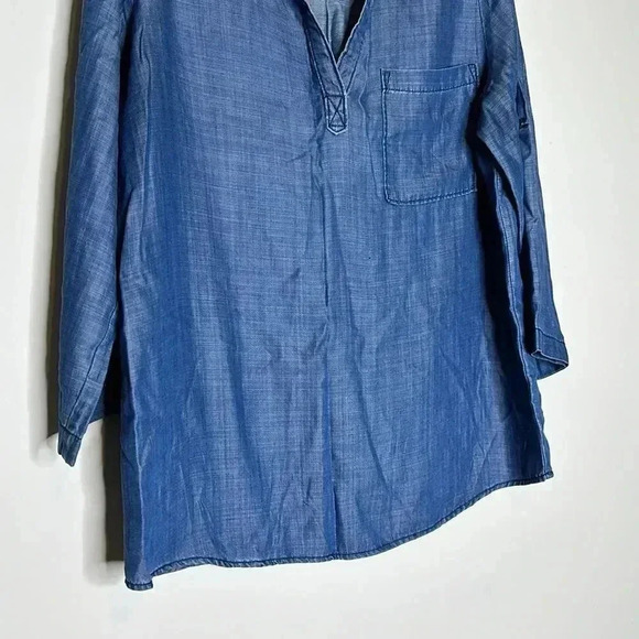 Skies are Blue Denim Top - Picture 3 of 7